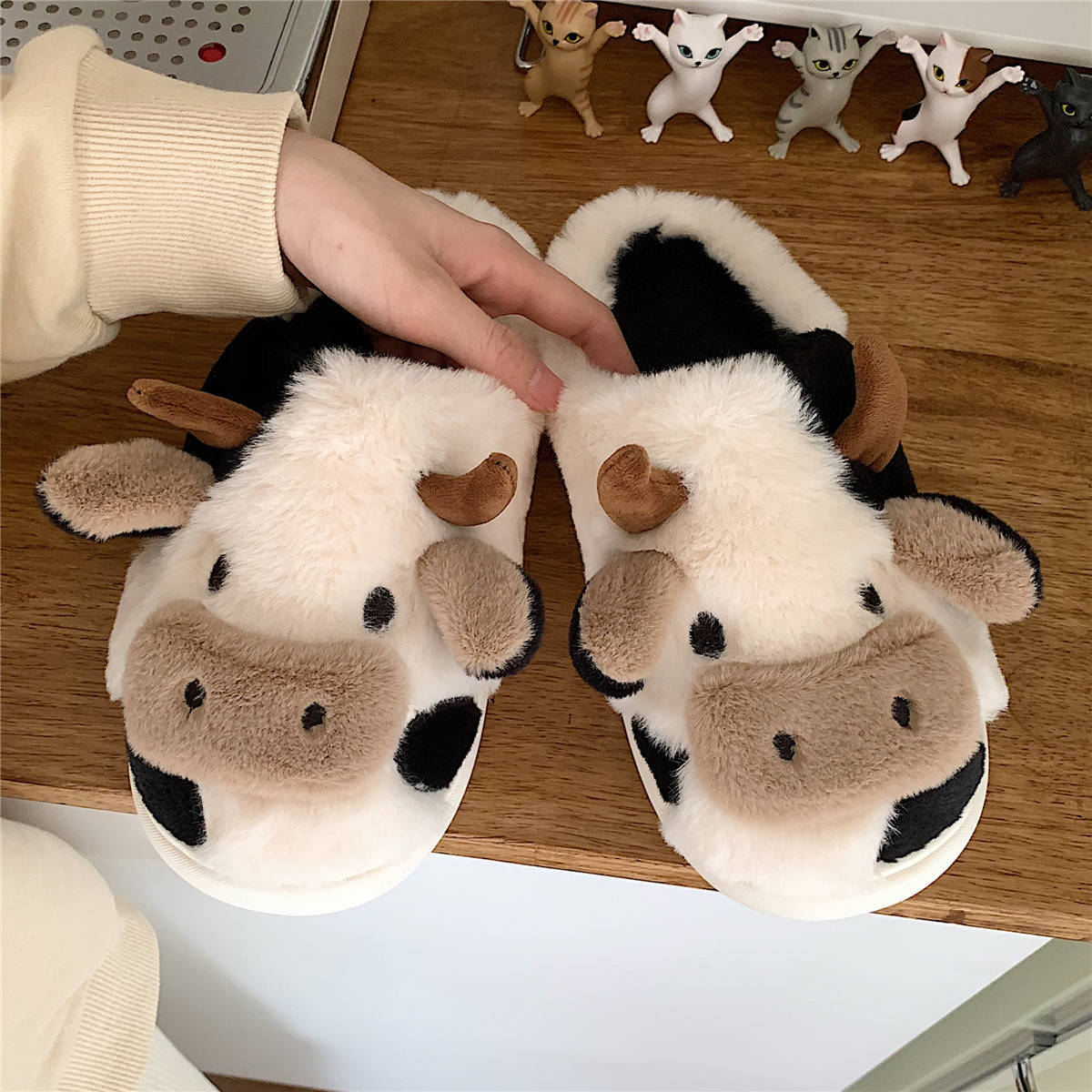 Cute Cow Animal Slipper For Women | Kawaii Soft Fluffy Winter Warm Slippers