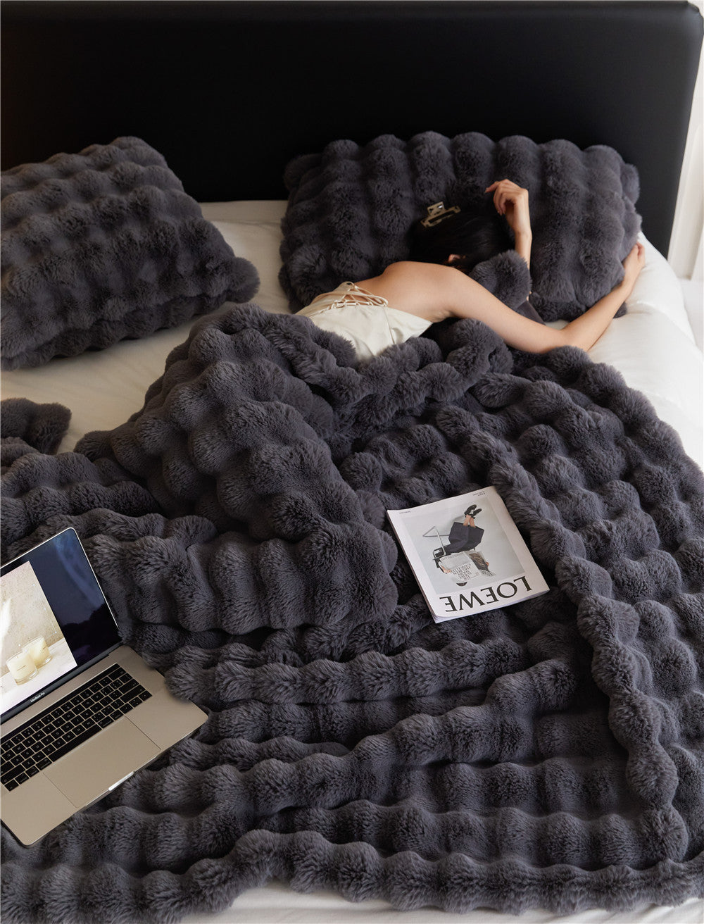 Plush Fur Blanket/Comforter/Quilt